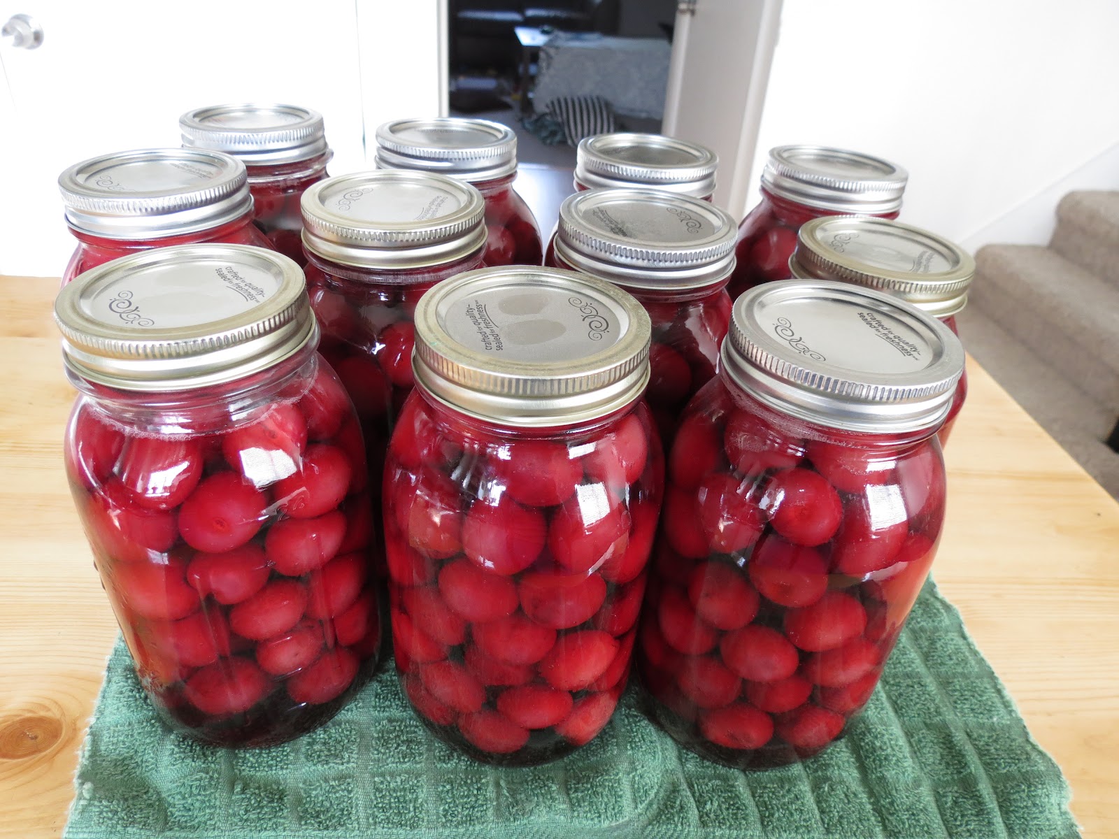 Frugal and Thankful Canned cherries recipe