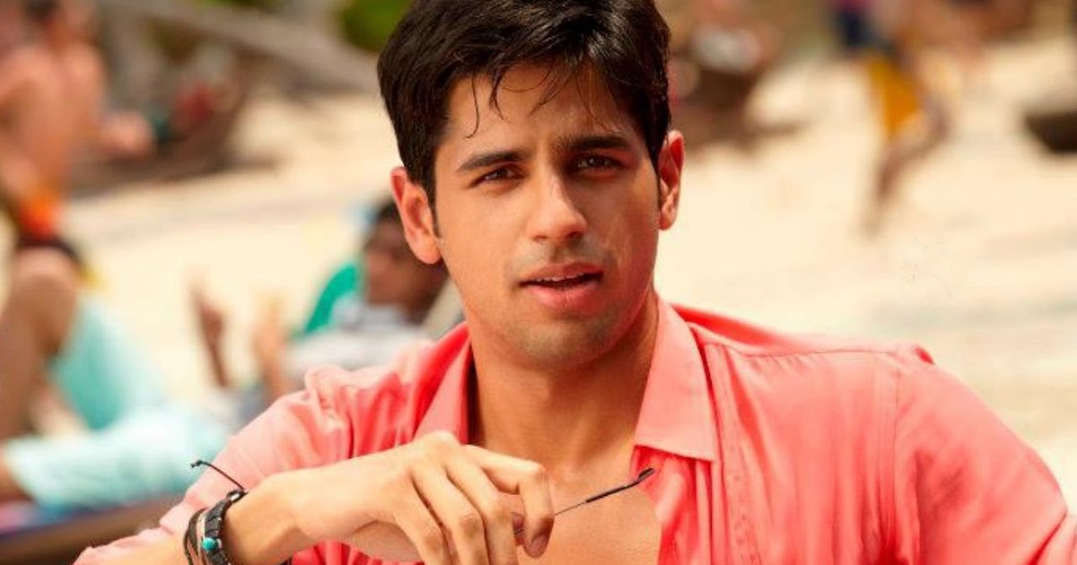 индийский фильм 2020 студент года. варун дхаван 2012. студент года 2012 год индийский. сидхарт мальхотра студент года. варун дхаван студент года.