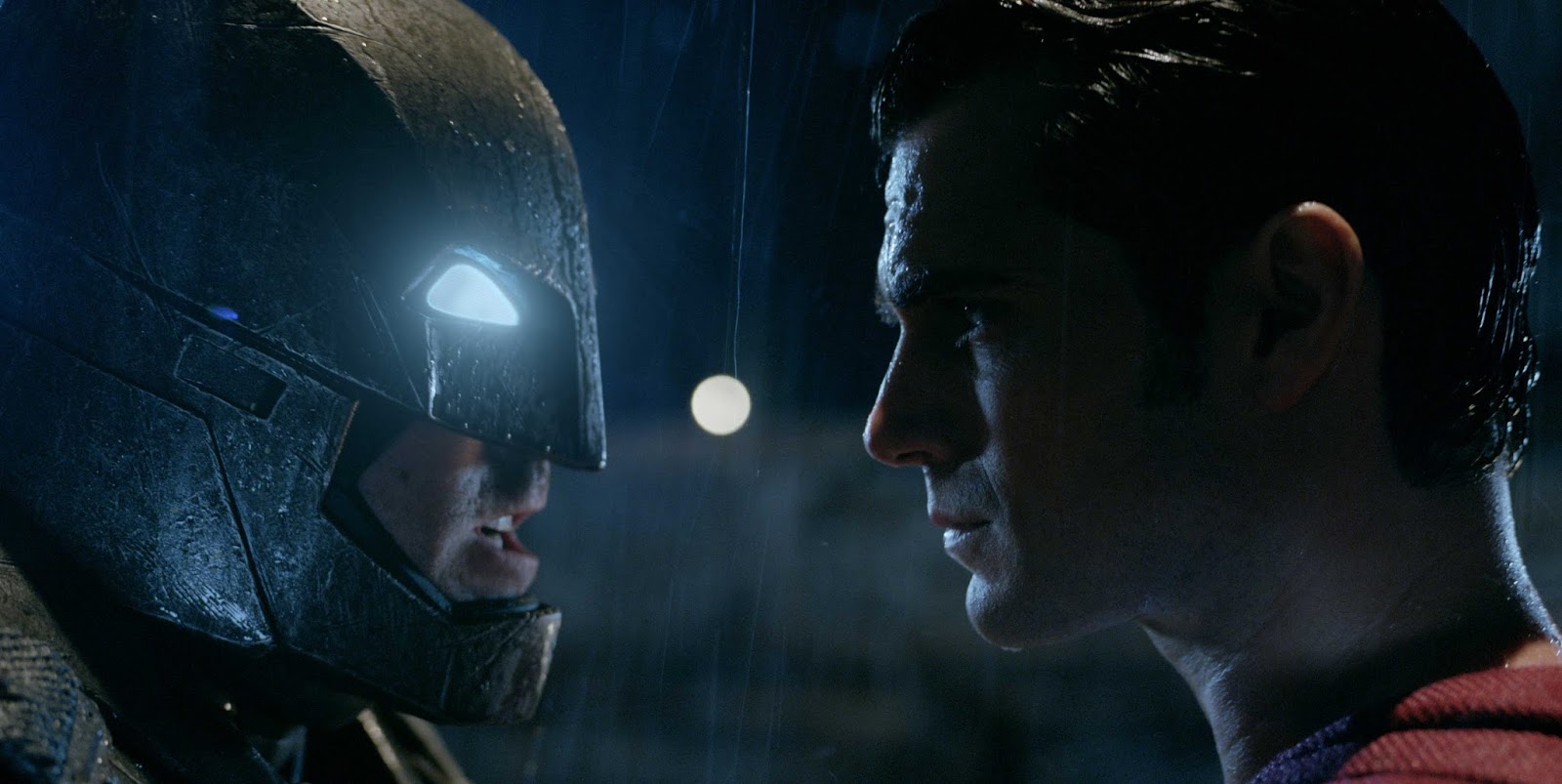 EL GABINETE DE CINEMAGNIFICUS: BATMAN V. SUPERMAN. DAWN OF JUSTICE de Zack  Snyder - 2016 - (
