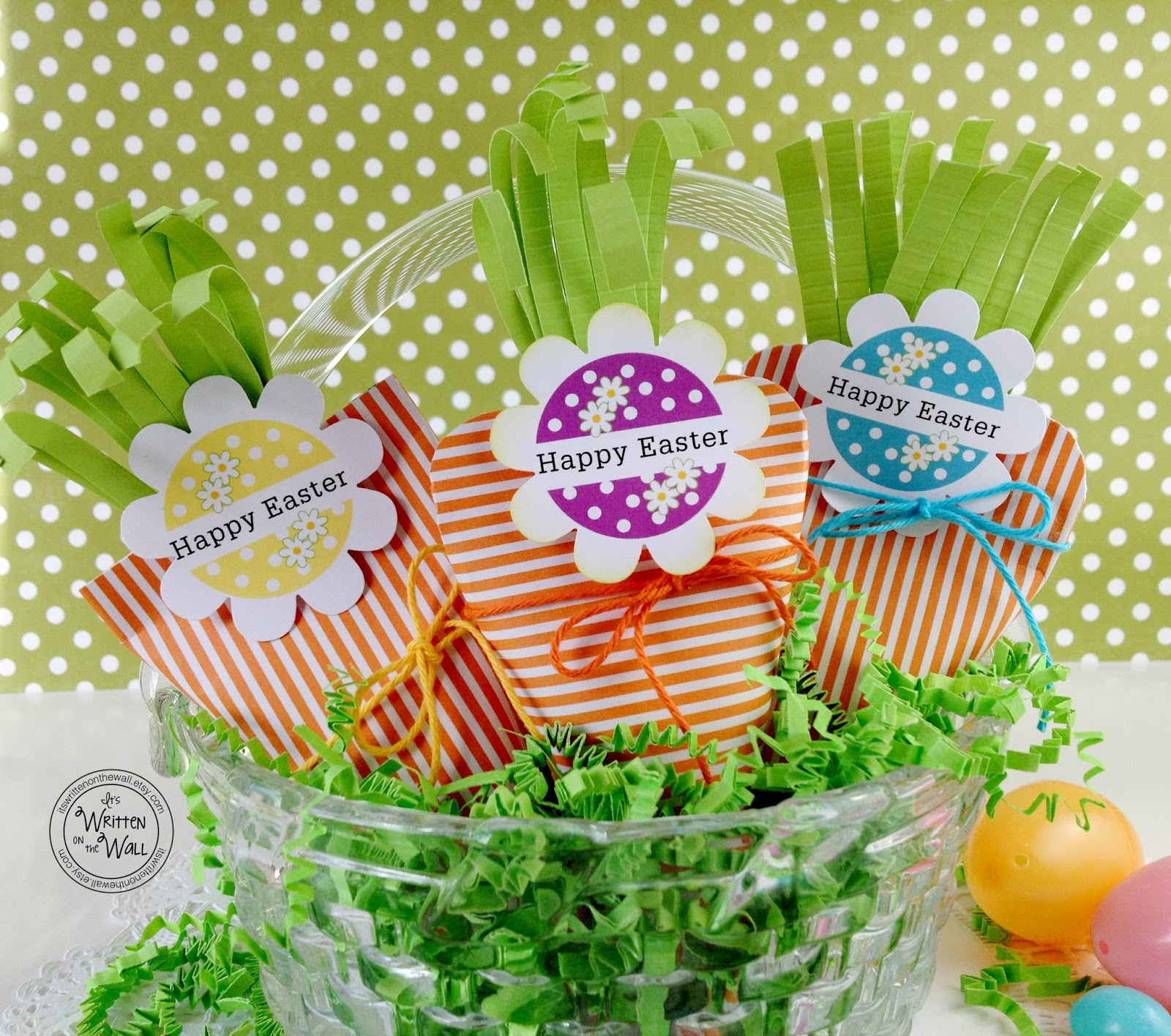 It's Written on the Wall Tutorial Paper Easter Carrots for Easter Egg
