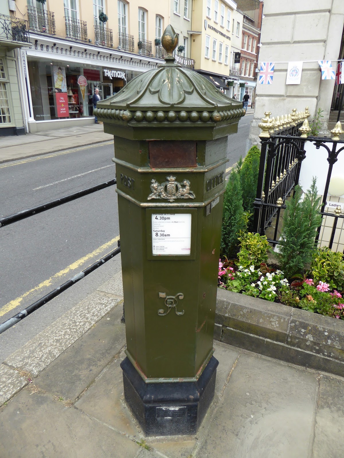 Random encounters with the unusual Britain's only Blue Post Box?