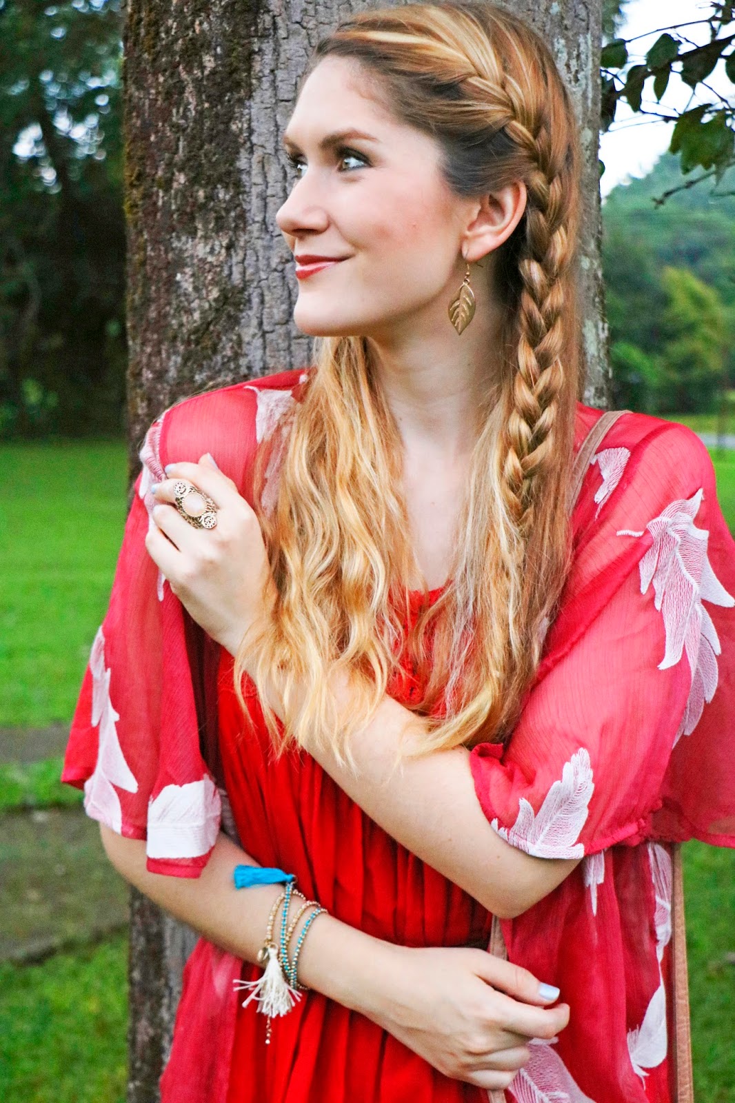 Gorgeous braided hairstyle for Summer