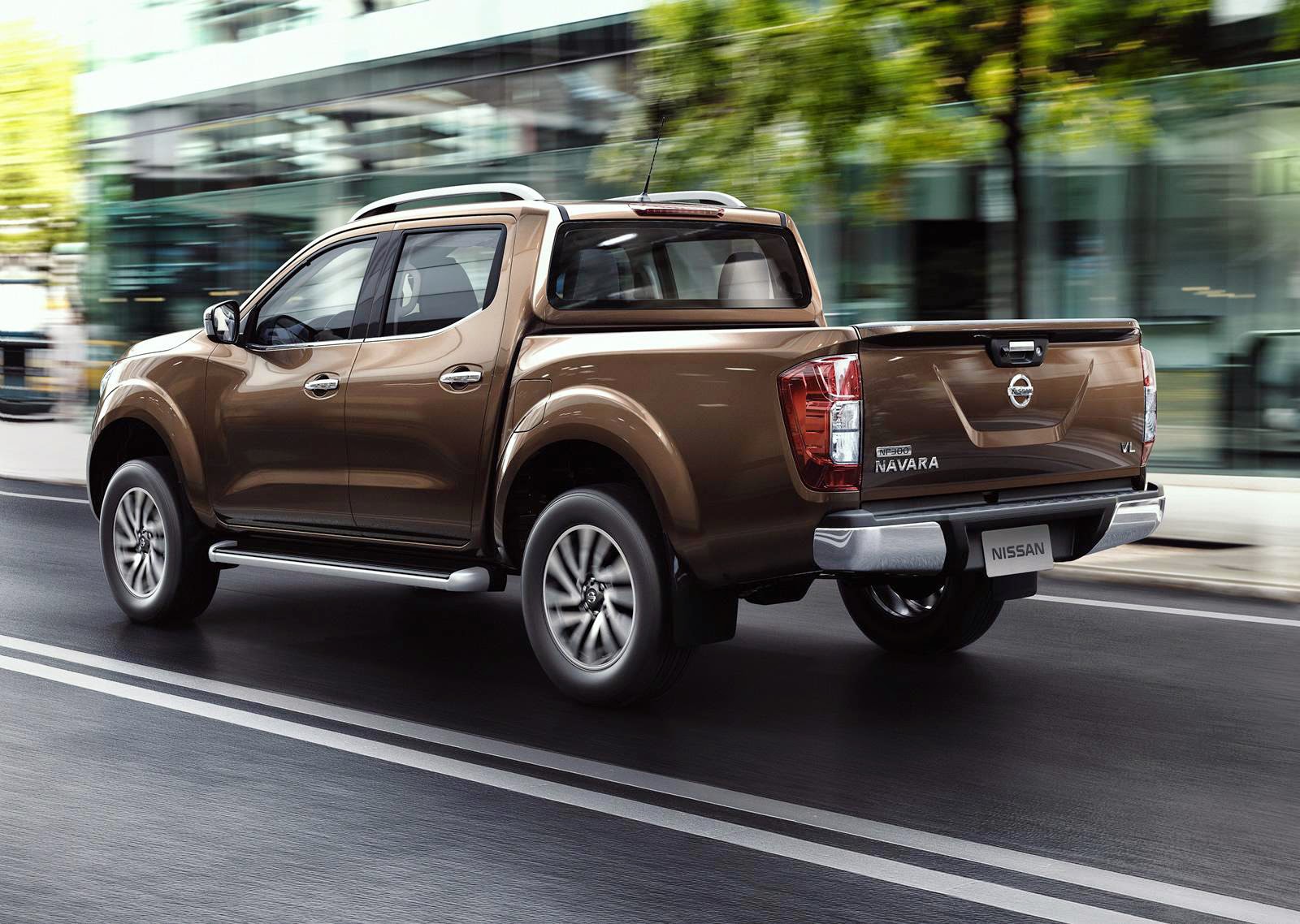 Navara автомобиль 2014