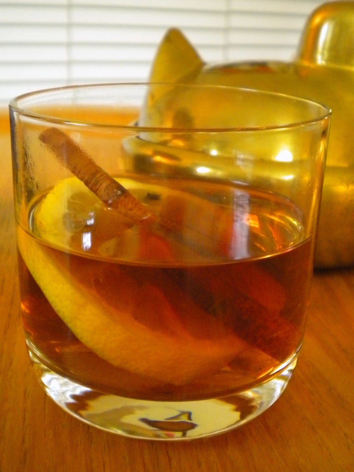 Tee Rum Grog Im Glas — Rezepte Suchen