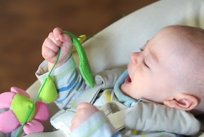 Baby in Babyschale #12von12 im Juni