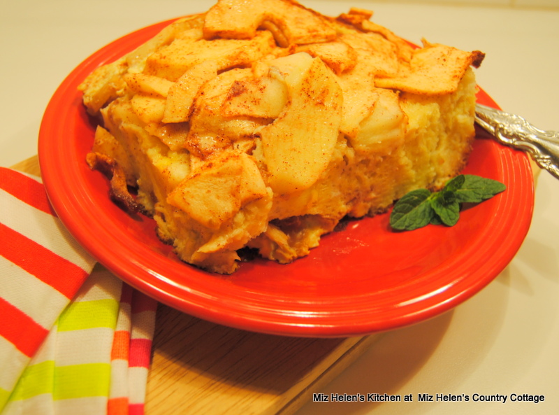 Apple Pie Breakfast Bake