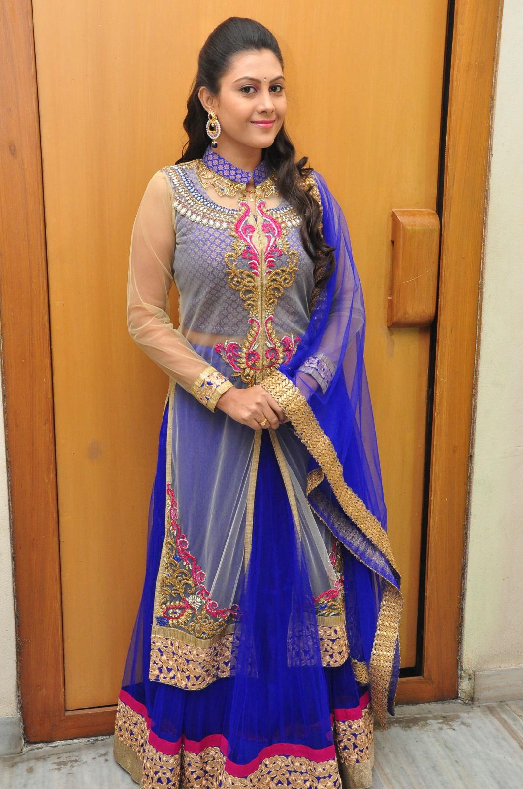 Telugu TV Actress Priyanka Photo Shoot In Blue Dress
