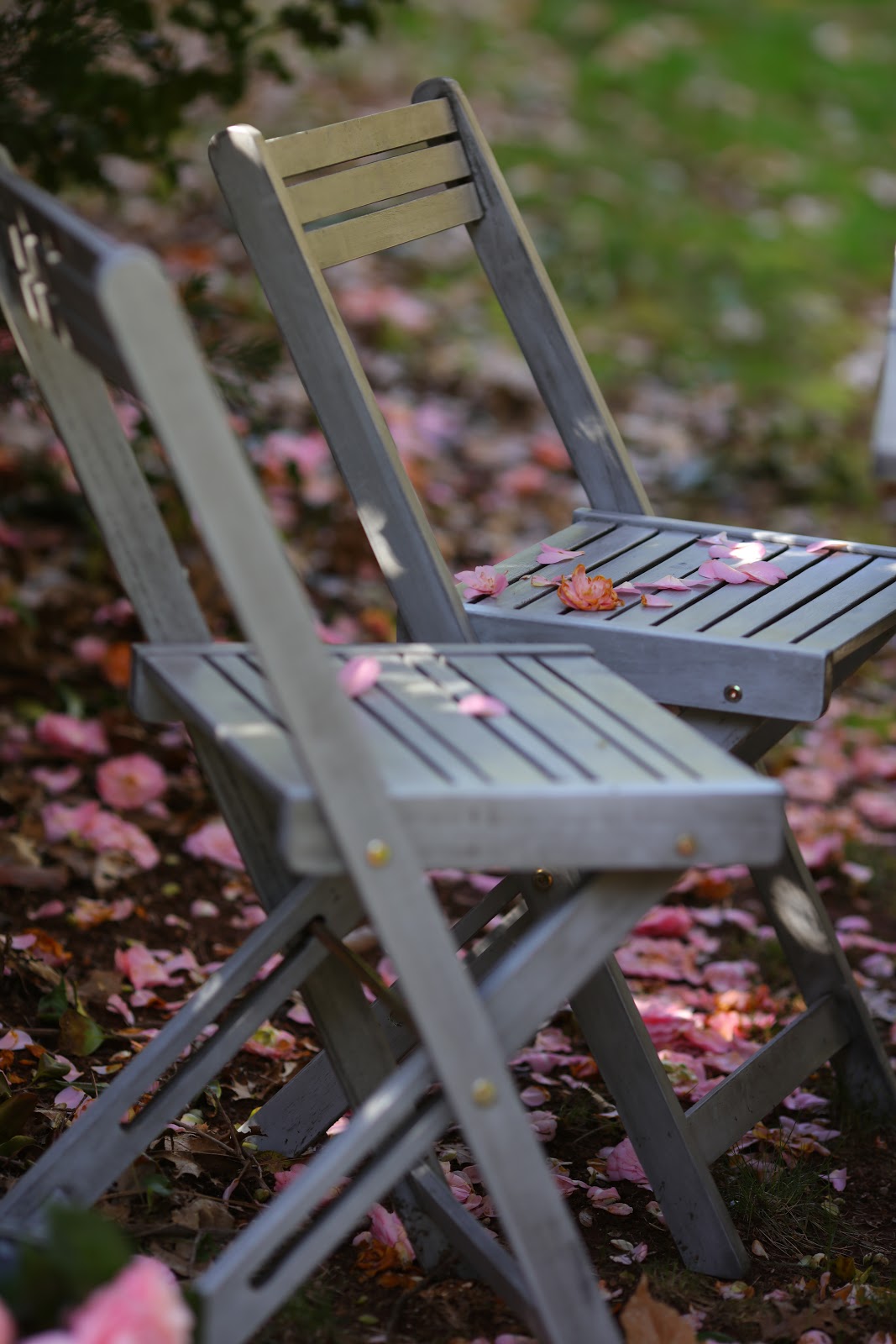 Vintage French Style Patio Table & Chairs - FRENCH COUNTRY COTTAGE
