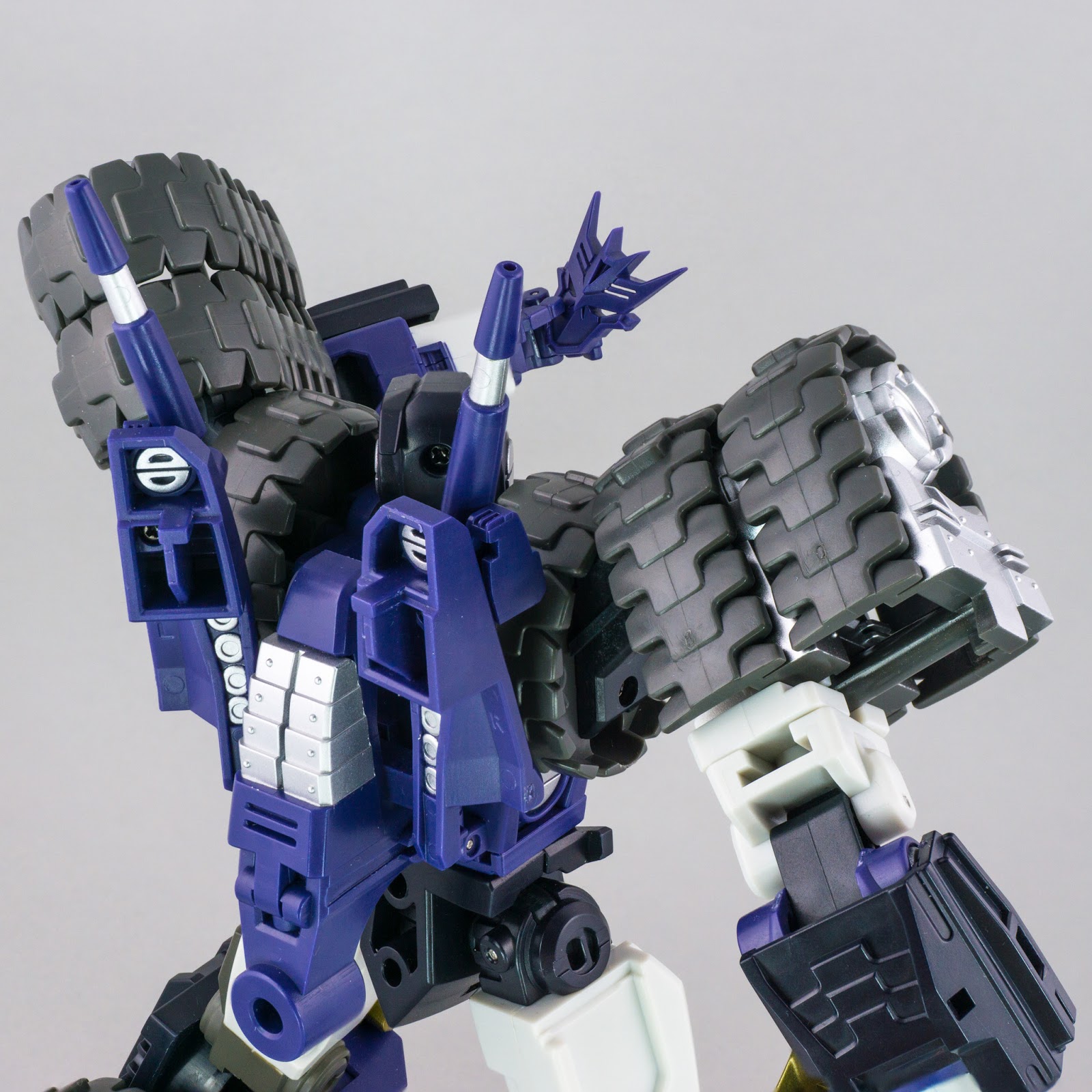 Tarn (Transformers Generation 1) Tarn (Transformers Generation 1)