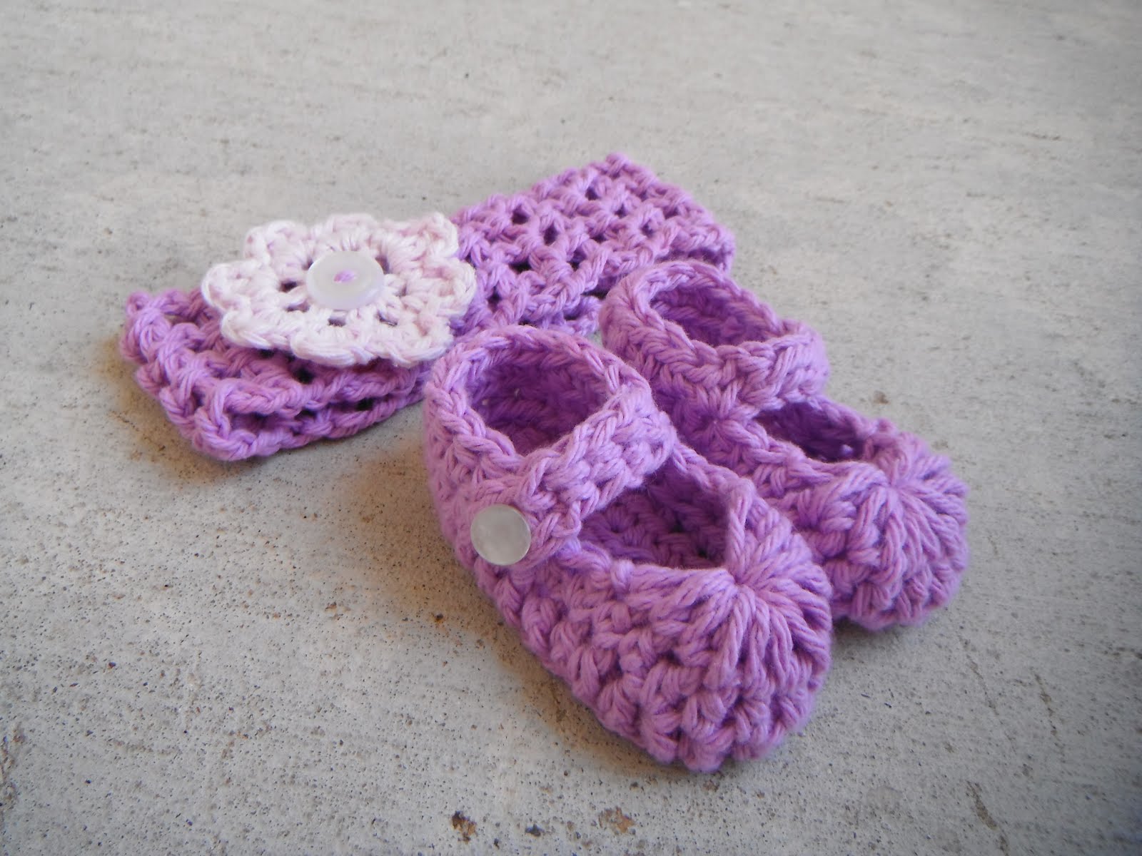 ..non*sense..: crochet baby slippers
