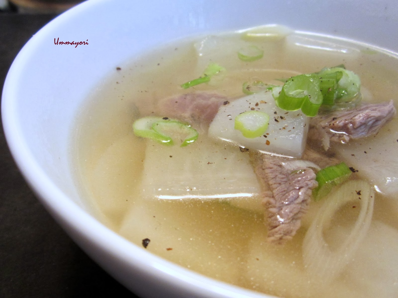 Korean Radish Soup (Muguk)