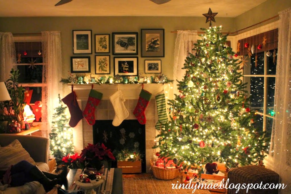 Rindy Mae: Christmas In The Living Room 2014: A Sneak Peak