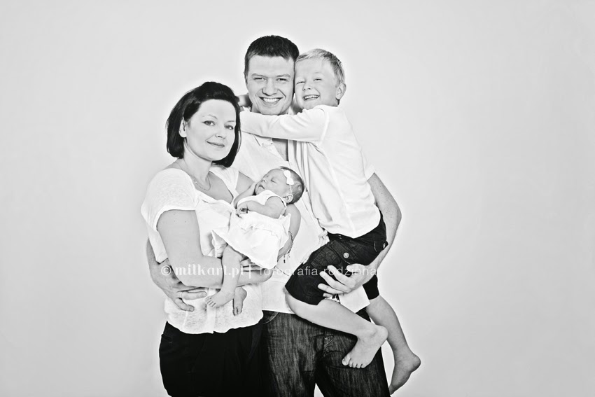 Zdjęcia rodzinne, sesje zdjęciowe dziecka, fotografia dziecięca, fotograf rodzinny, studio fotograficzne Poznań