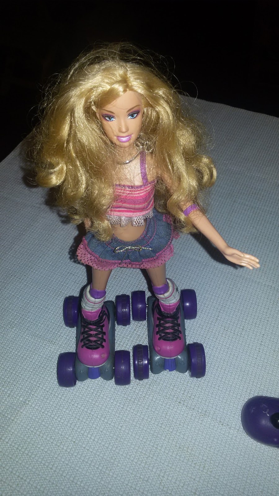barbie patinadora control remoto
