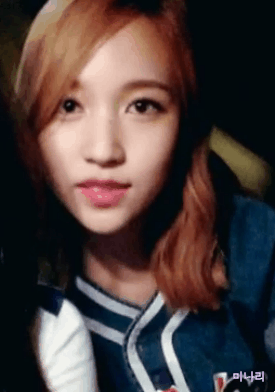 트와이스 미나 - "나도 니가 좋아. 상처 입을까 봐" 9분할 움짤 | 인스티즈