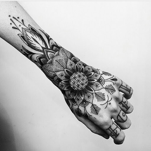 Flor/tatuagem de mandala