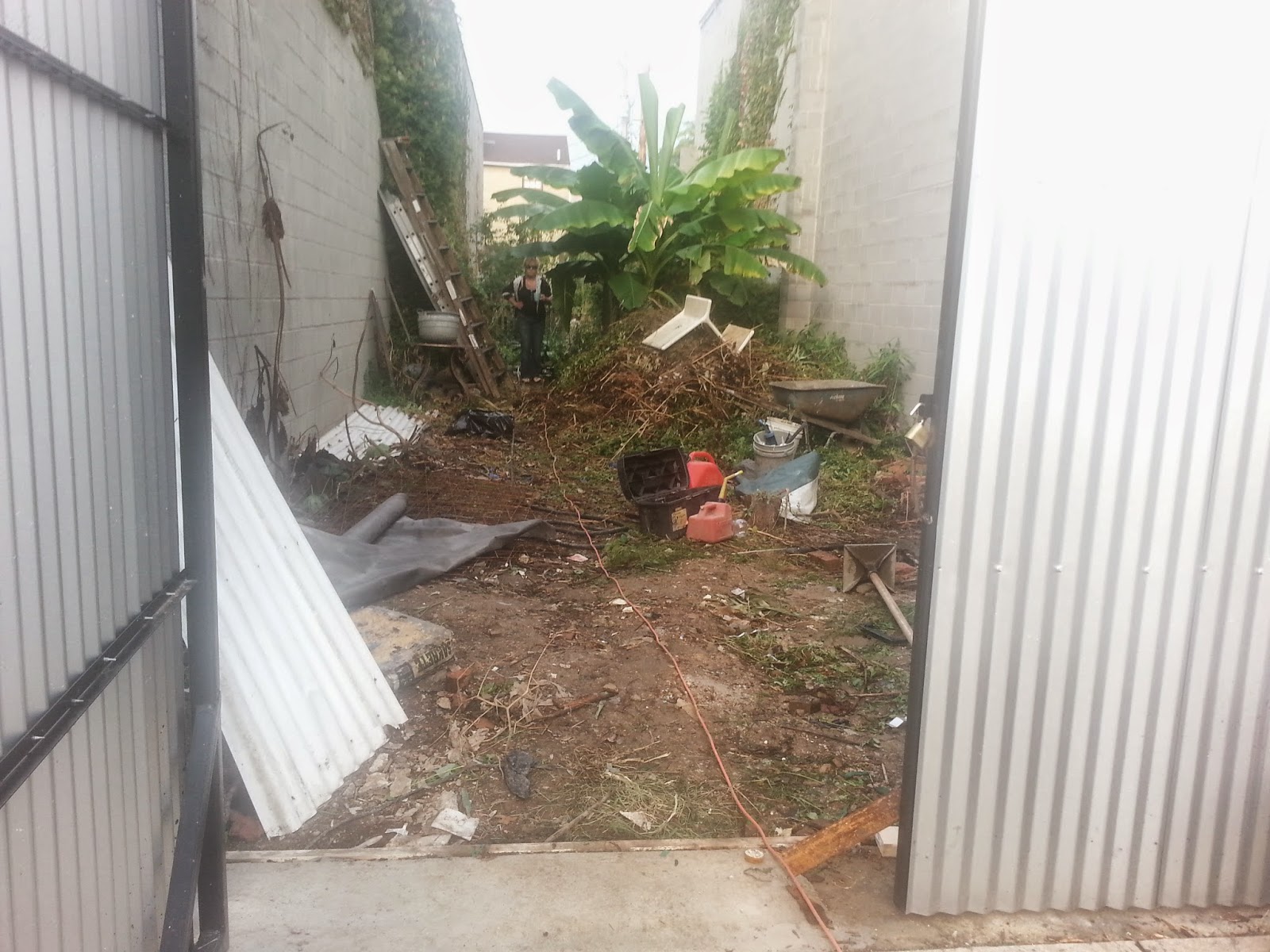 Custom Stoneworks & Design Inc. Gravel Parking Pad in Baltimore City