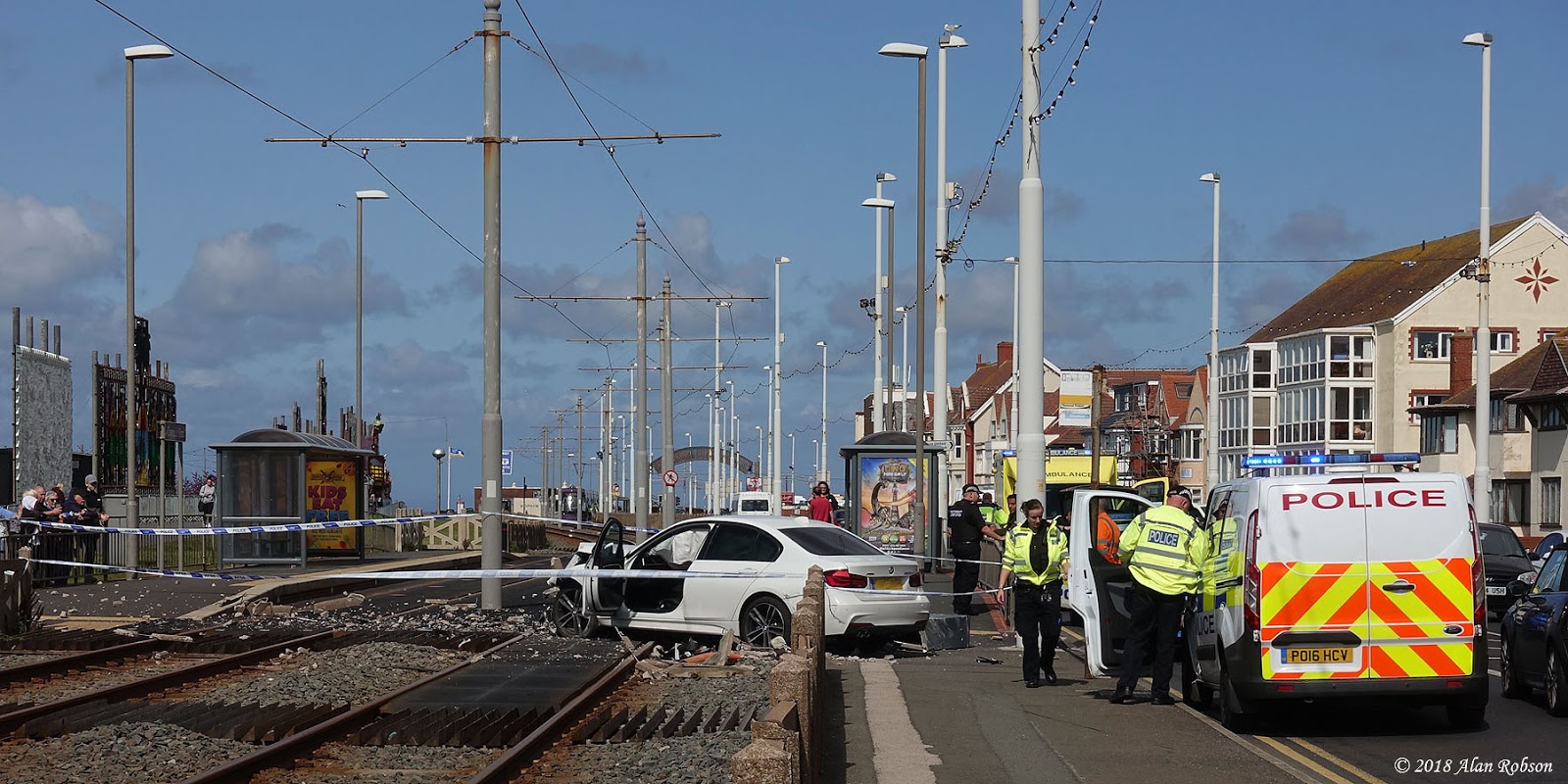 Blackpool Tram Blog Car accident at Cavendish Road causes major