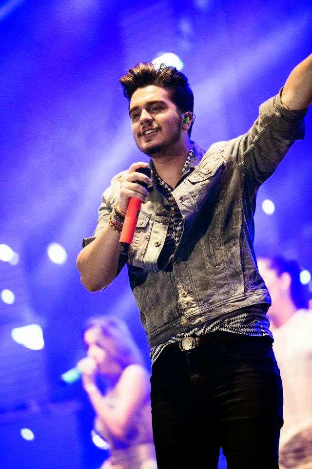 ACONTECE É hoje! Exibição do DVD de Luan Santana ACONTECE É hoje! Exibição do DVD de Luan Santana