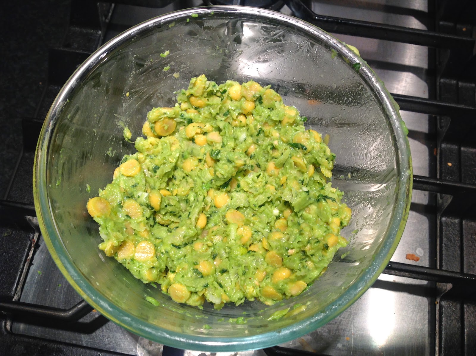 Lemon and Cheese Mashed Chickpea and Avocado Sandwich Filling