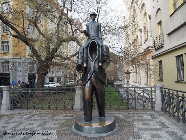 Memorial a Franz Kafka (Jaroslav Rona)