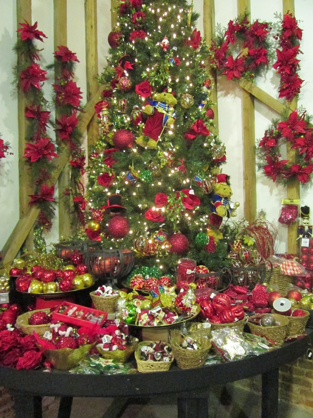 A Quiet Life in Suffolk Advent 13 Red House Christmas Barn