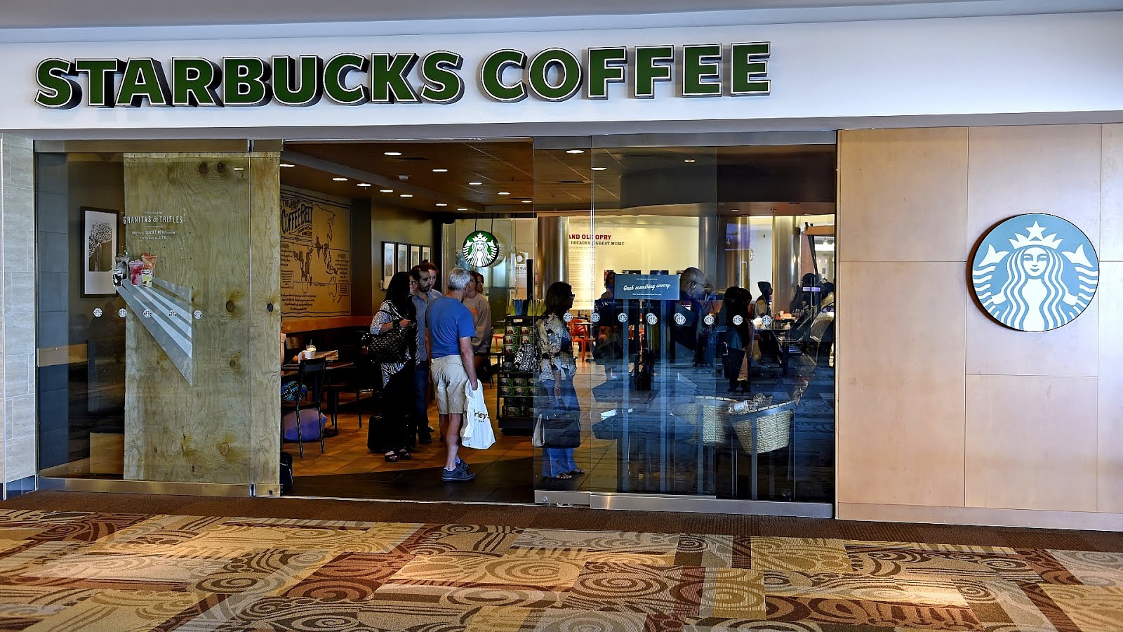 Starbucks open early sunday