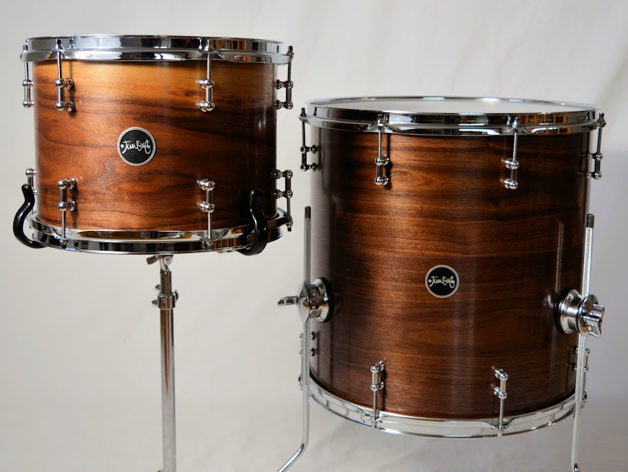 base y tom de timbal drums