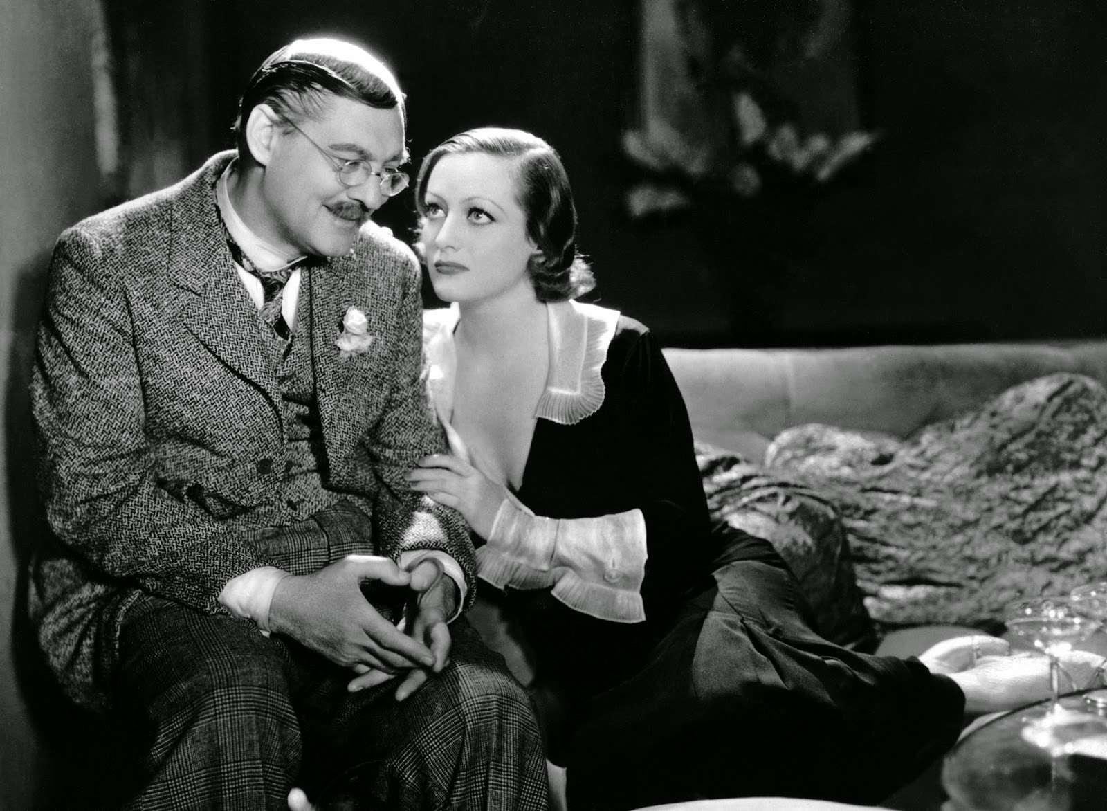 Movie Review Grand Hotel (1932) The Ace Black Movie Blog