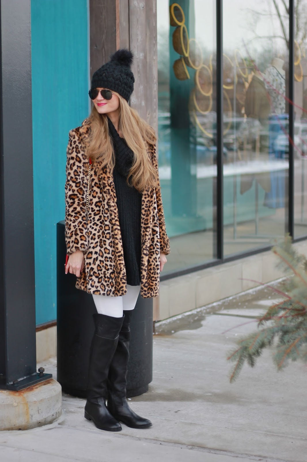 Sweets and Style Just Right: Pops of Leopard & Pink