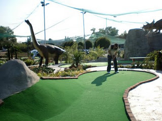 Minigolf and Crazy Golf courses in and around London - Jurassic Encounter, New Malden