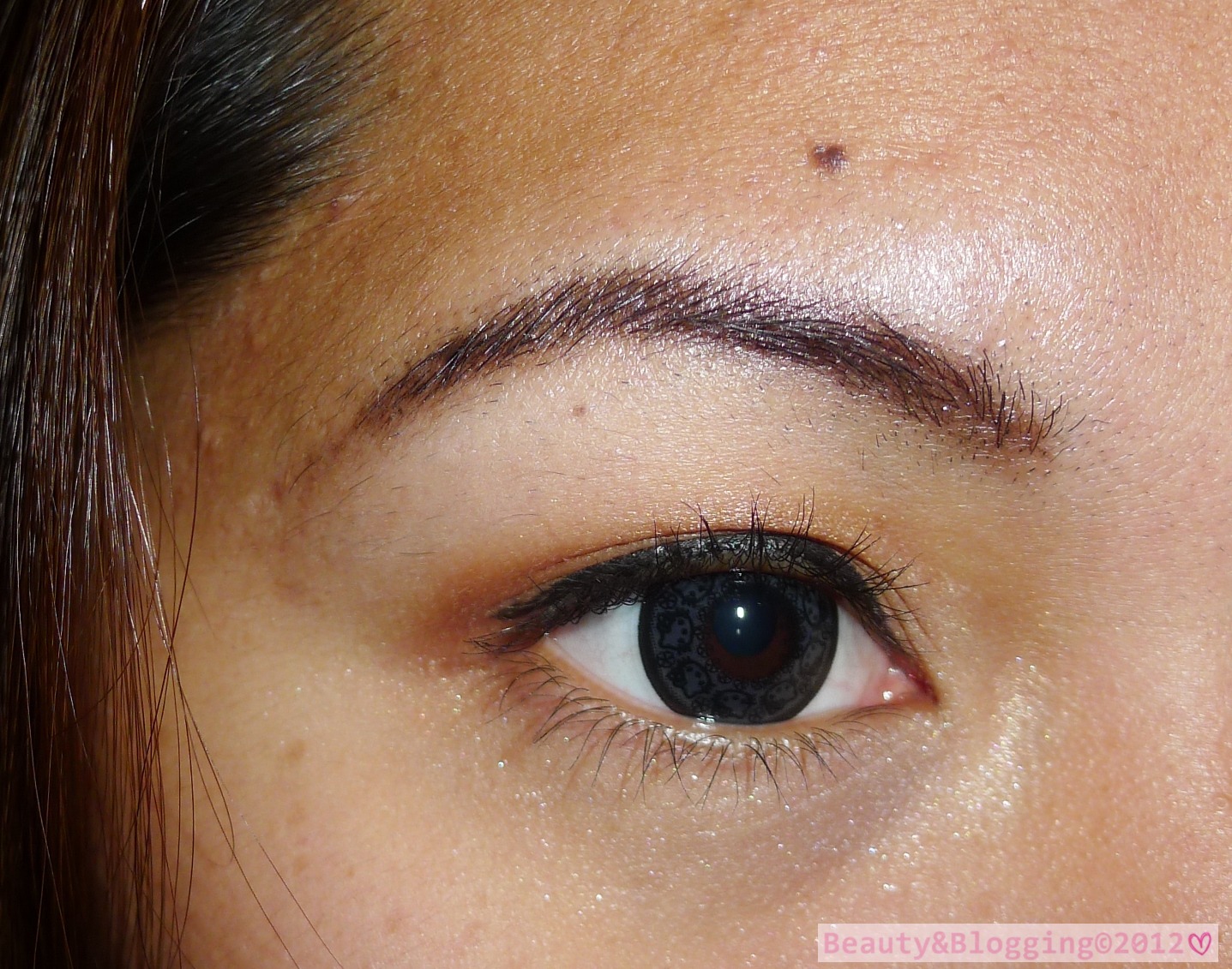 Beauty Blogging Contact Lens Review Sparkle Hello Kitty In Black