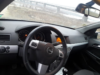 Opel Astra H dashboard