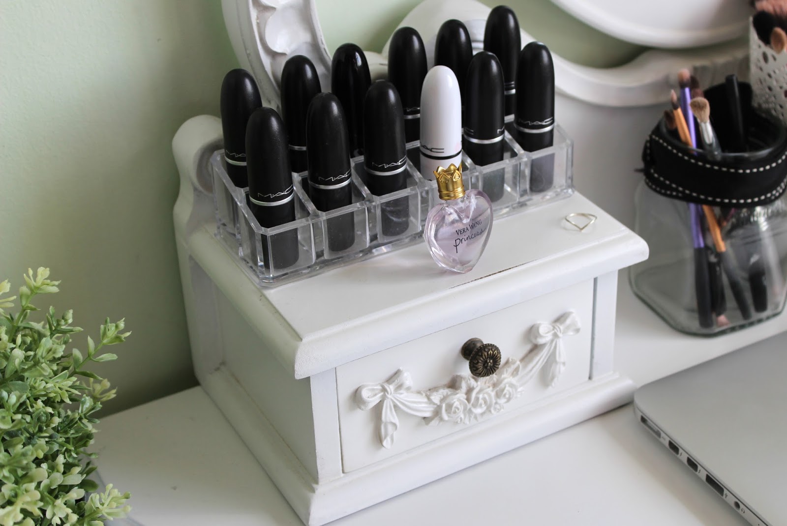 At Home My Dressing Table LITTLE RED