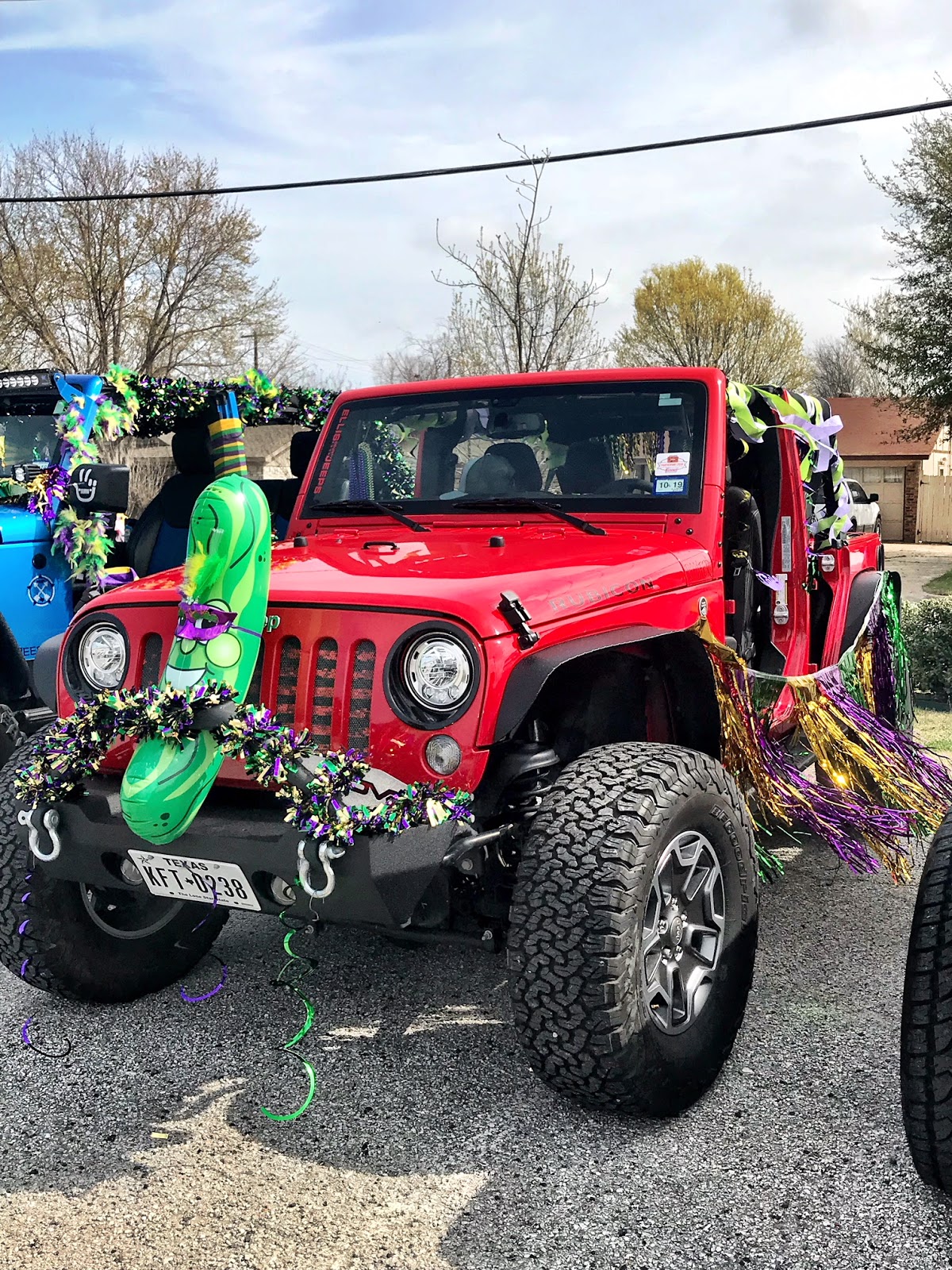{Pickle Parade // Jeep Club} HALL AROUND TEXAS