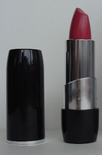 Oriflame Beauty Studio Artist Lipstick in Pure Berry