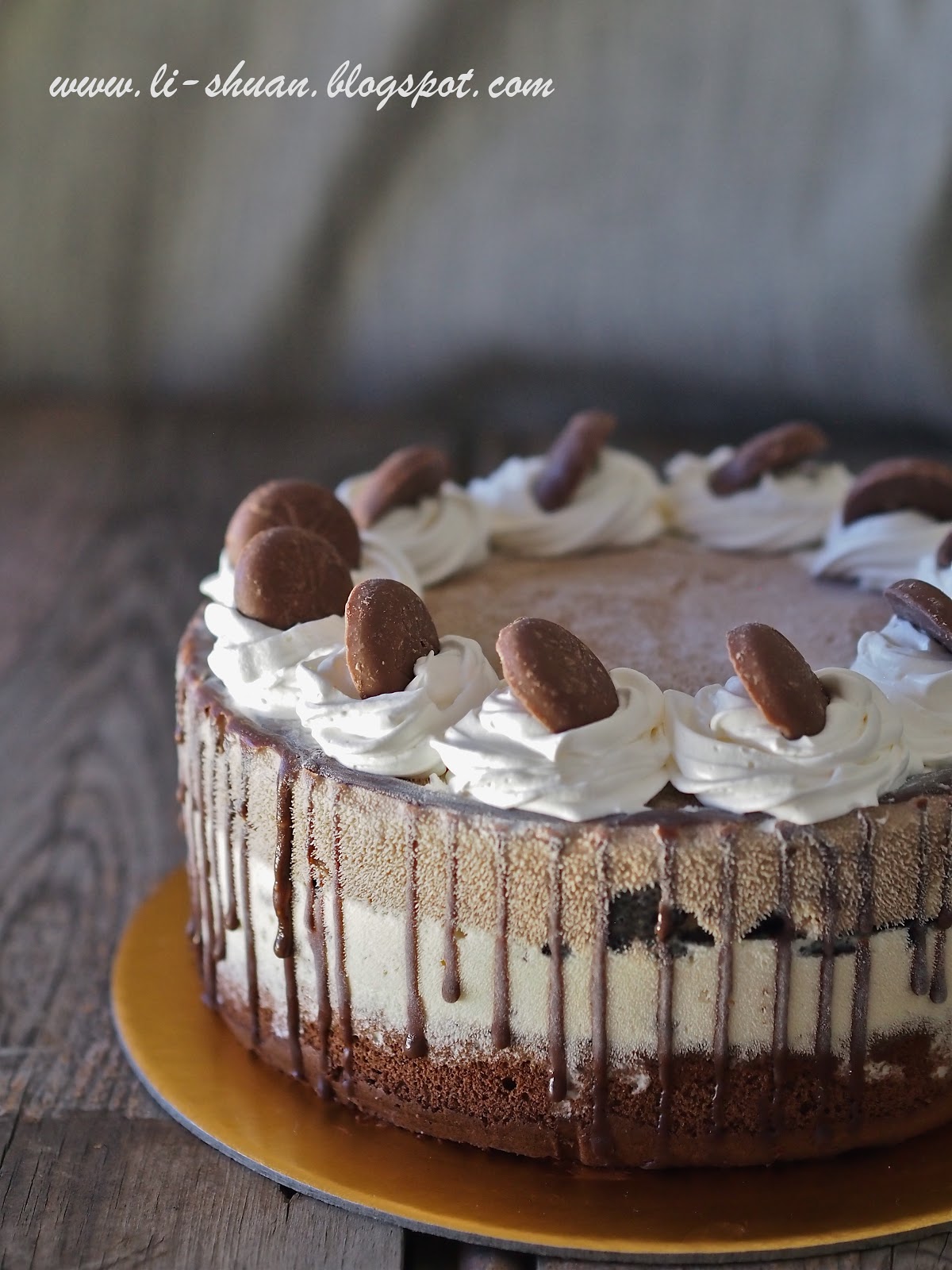 Helena's Kitchen Caramel Peanut Brittle & Chocolate Honey Nougat Ice