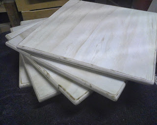 http://shortcircuitprojects.blogspot.com/2013/10/cake-boards-for-stonegate_9.html