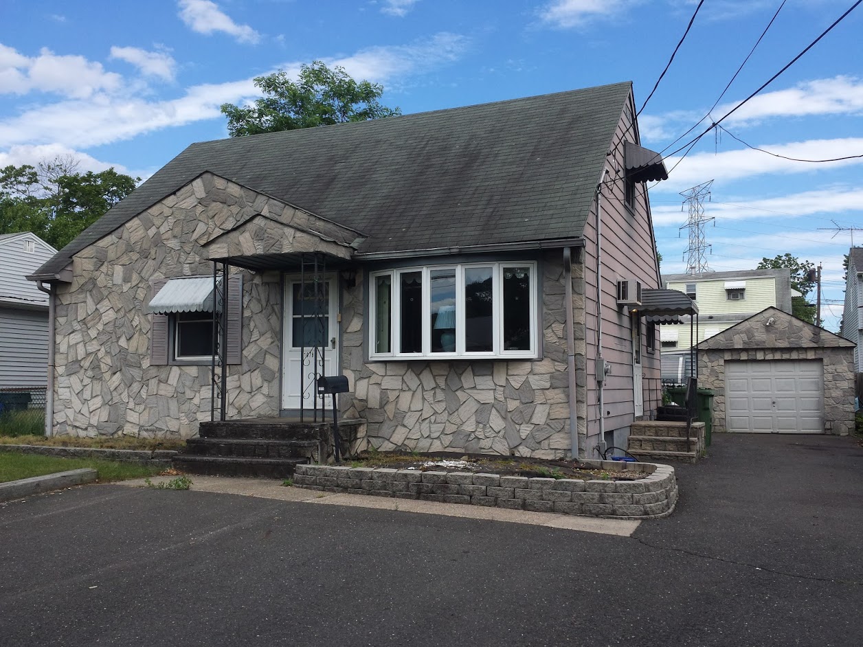 THIS HOME IS SOLD 1078 Bordentown Ave Parlin NJ 08859, (Sayreville