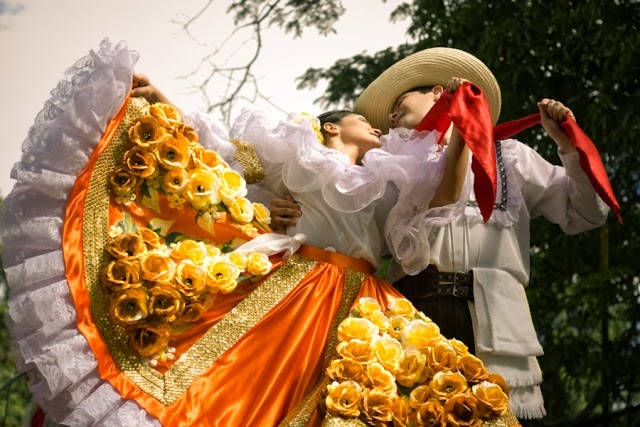 Lalus fecit - partituras coro y letras: Caramba