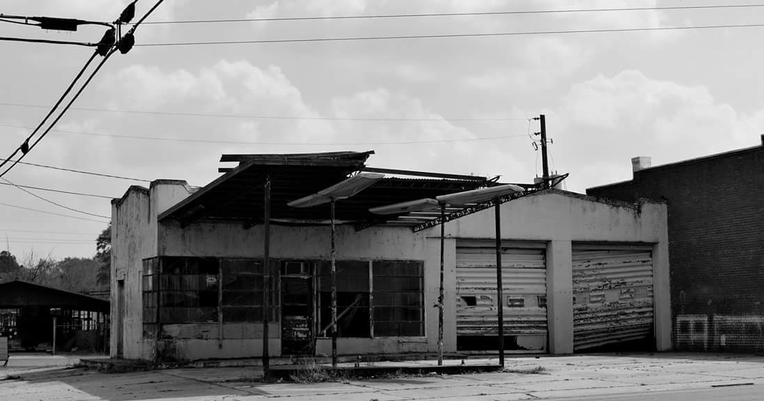 Abandoned Service Station in Soperton, GA