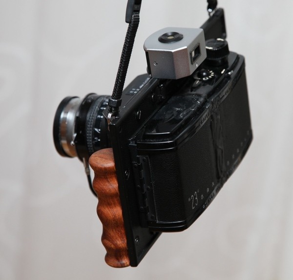 Magnorama: The 6X14 panoramic camera by Sven Keller