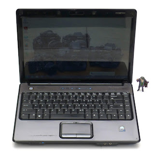 Laptop HP V3700 ( Core2Duo ) Body kokoh