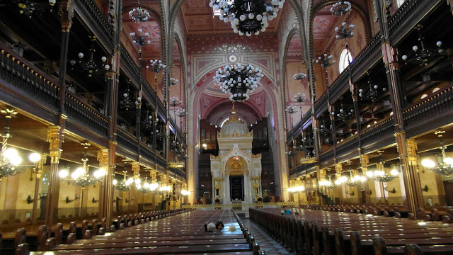 interiores_Gran_Sinagoga_Budapest