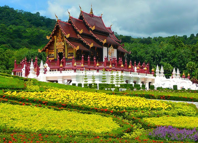 10 Inspirational Botanic Gardens | Royal Flora Ratchaphruek, Chiang Mai, Thailand