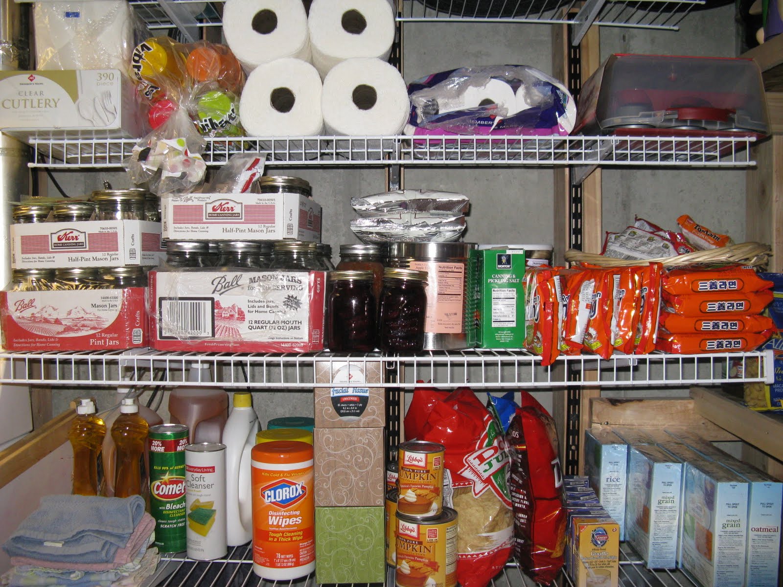 Tricks.Treats.Yummy Eats Food Storage