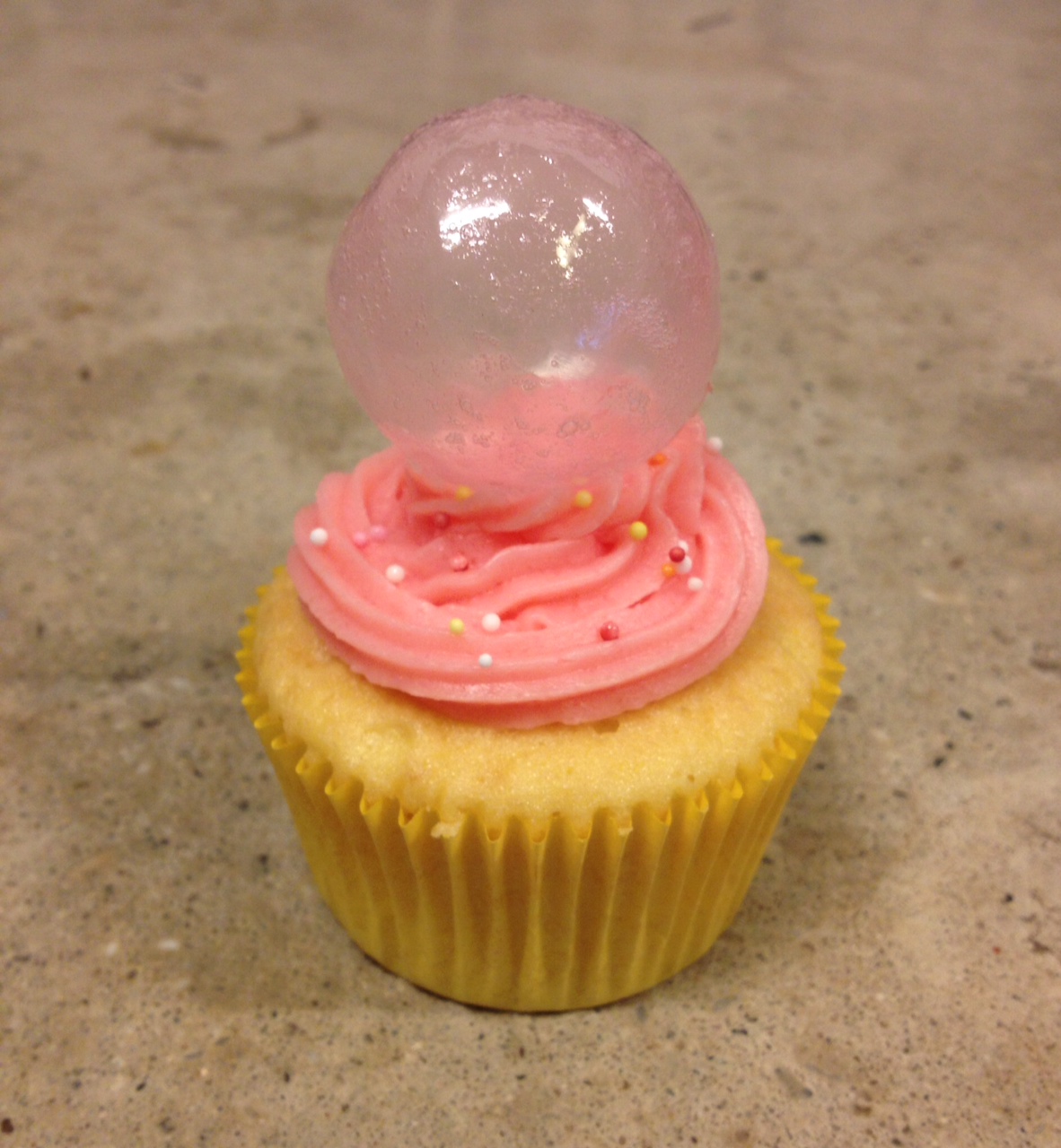 Bubble Gum Cupcakes