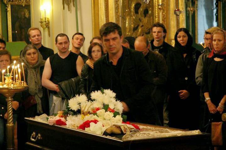 Гурьянова похоронили