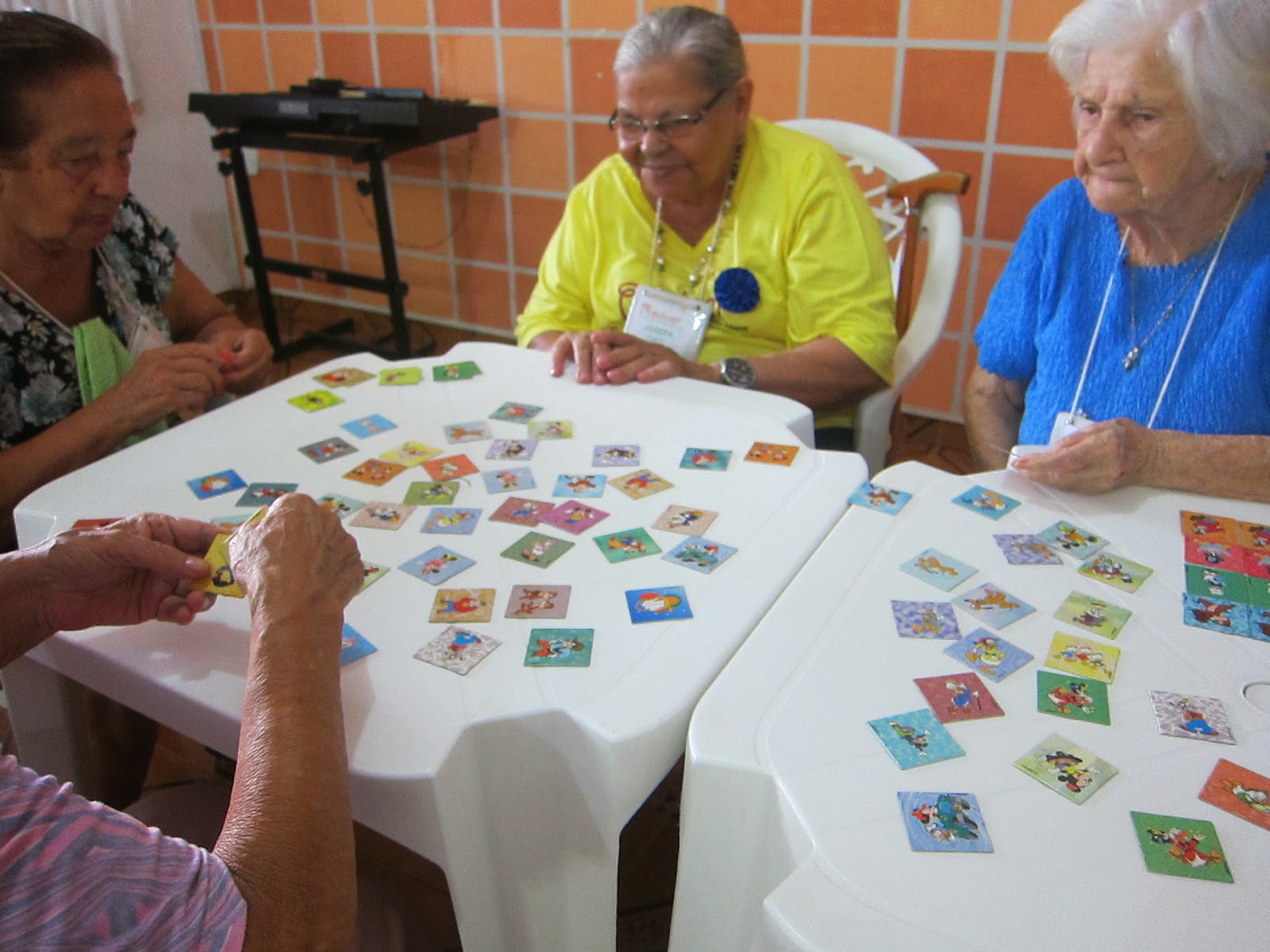 Reviver - Centro de Convivência para Idosos: Tarde lúdica