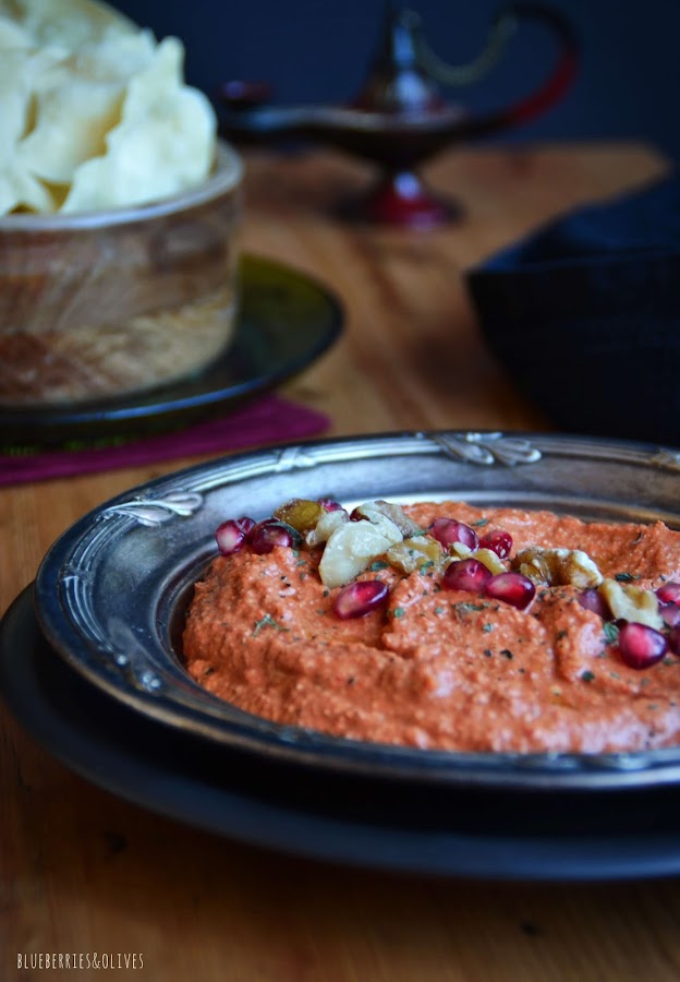 MUHAMMARA, SALSA SIRIA DE PIMIENTOS Y NUECES
